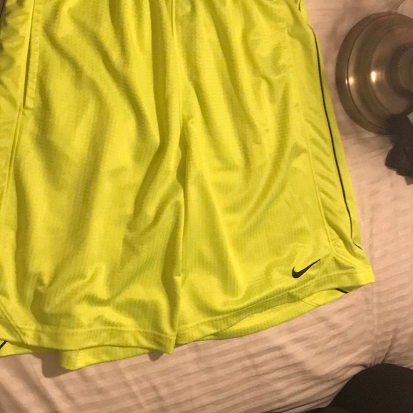 Shorts - Picture 2 of 3